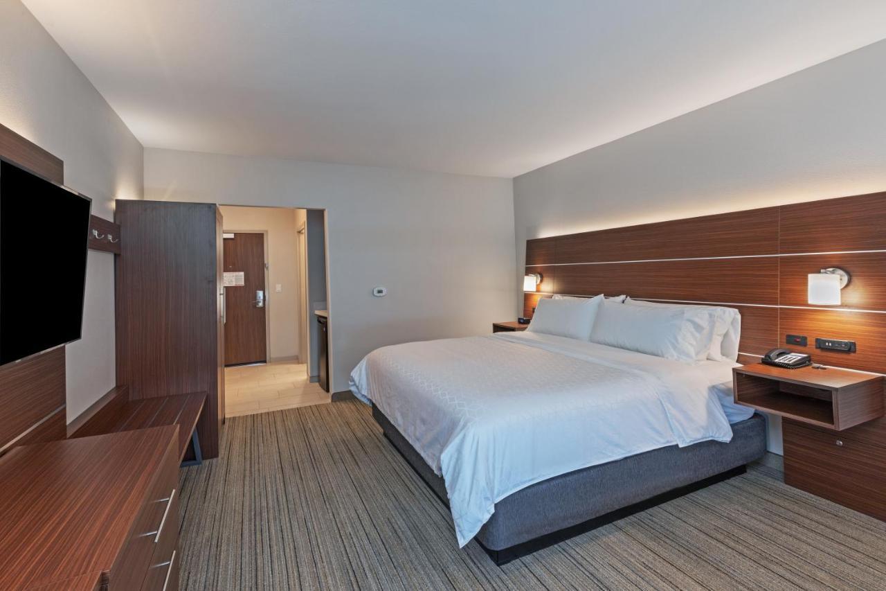 Holiday Inn Express & Suites - Parsons By Ihg Экстерьер фото